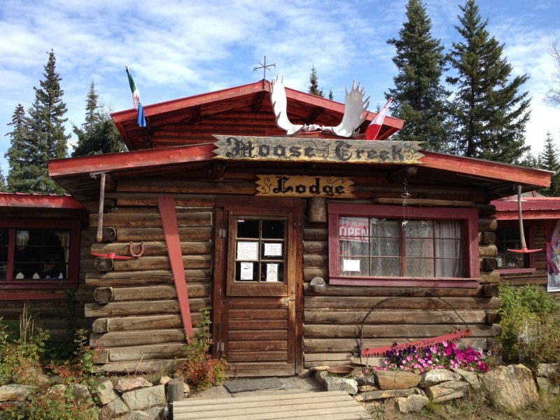 Moose Creek Lodge  The Barefoot Nomad